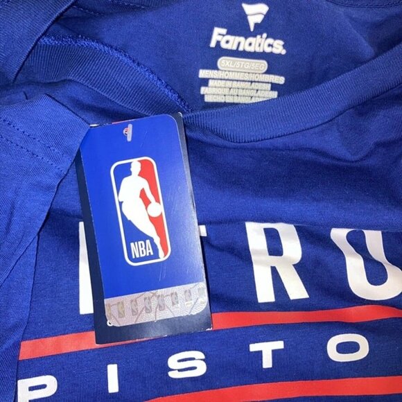Fanatics Size 5XL Men's Blue Detroit Pistons Logo T-Shirt 100% Cotton Crew Neck. - Picture 2 of 9